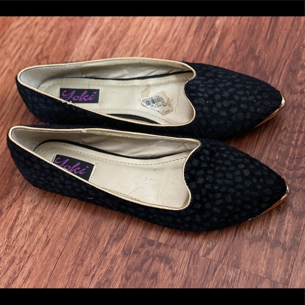 Women’s flats